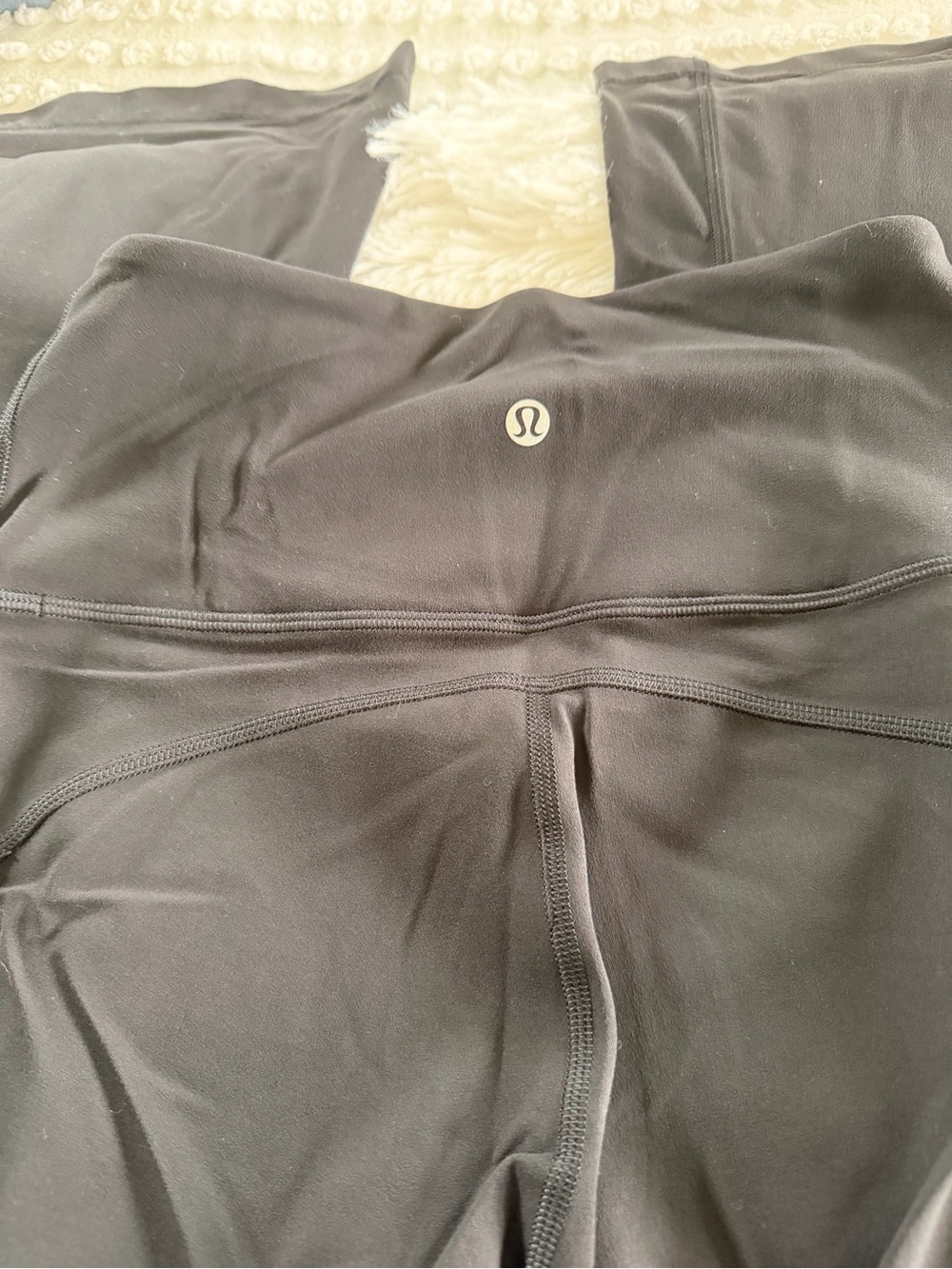 Lululemon Black High Rise Flare/Wide Leg Pants Size 4 – 29” Inseam
